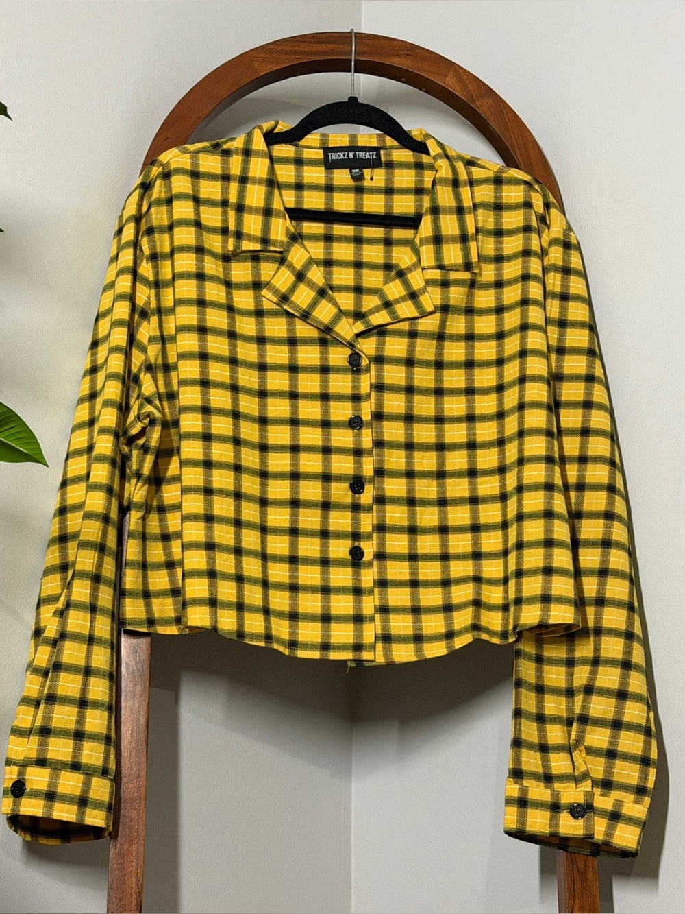 Dolls Kill Trickz n' Treatz 3X Yellow Plaid Long Sleeve Button Front Shirt
